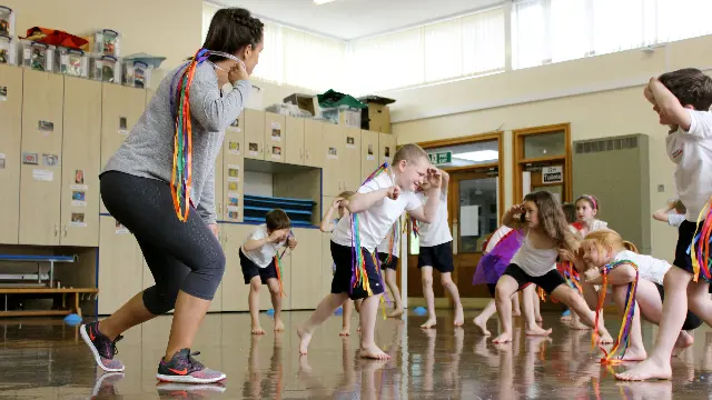 Students doing imoves