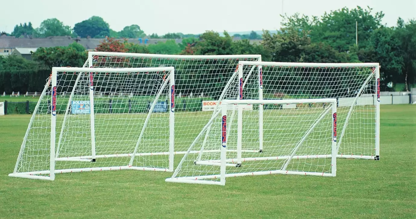 11-right-goal-image-min.png